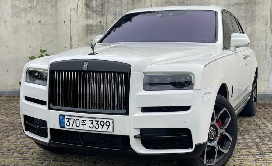 ROLLS-ROYCE CULLINAN V12 BLACK BADGE