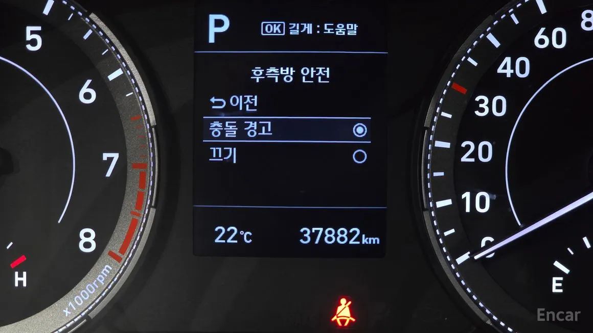 HYUNDAI VENUE MODERN