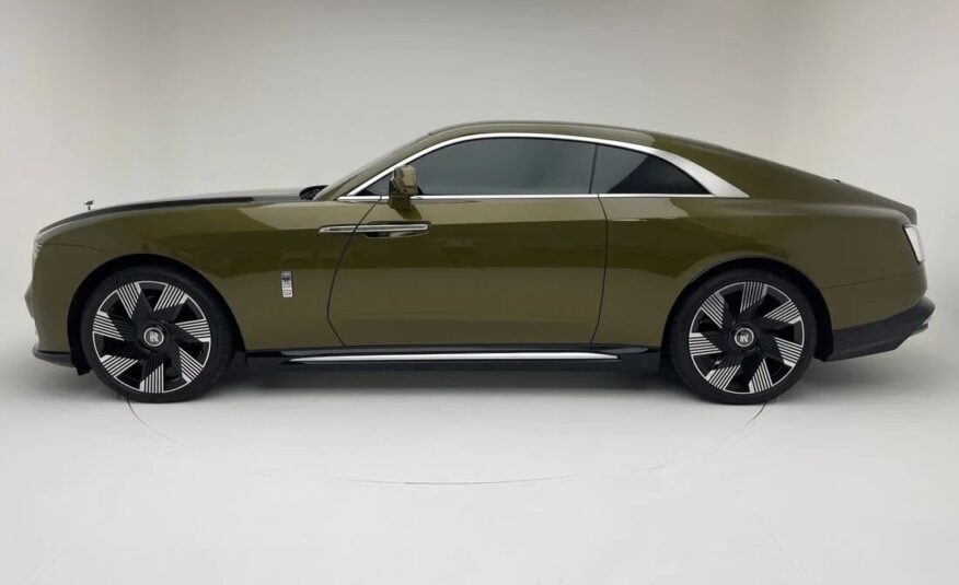 ROLLS-ROYCE SPECTRE COUPE