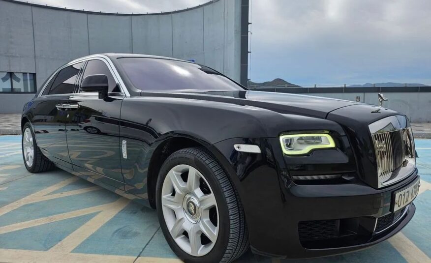 ROLLS-ROYCE GHOST EWB V12