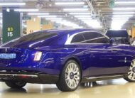 ROLLS-ROYCE SPECTRE COUPE